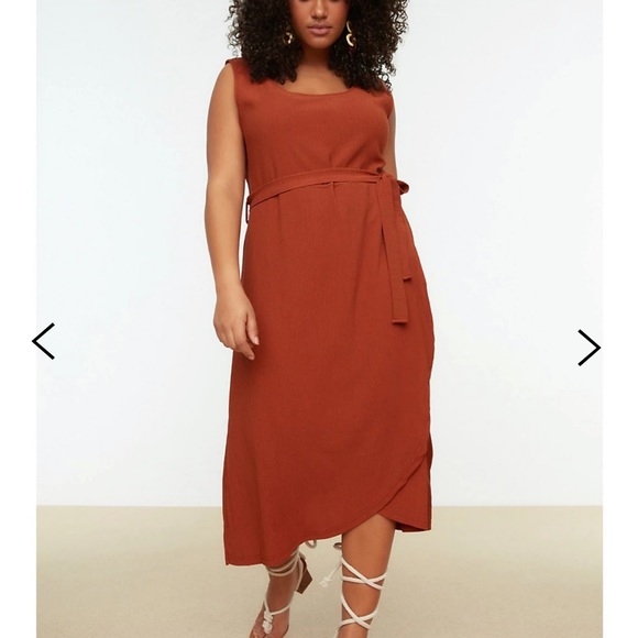 Trendyol Curve l Wrapover Dress - Picture 1 of 5